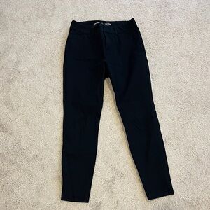 Old Navy Black Pixie Skinny Pants